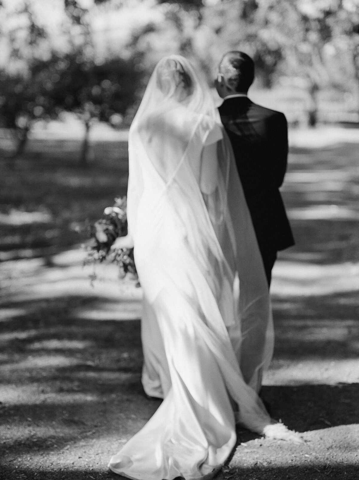 napa-wedding-photographers-dejaureguis-erin-courtney-campovida-wedding-0095