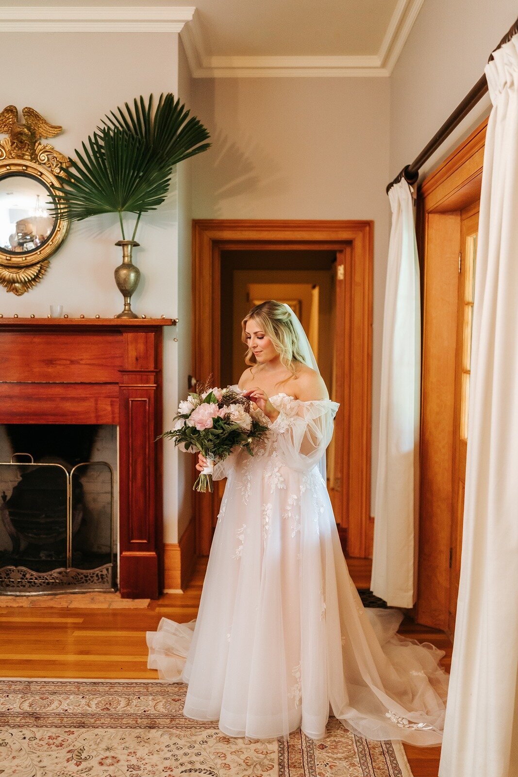 Elope-styled-micro-small-intimate-wedding-flowerdale-estate02