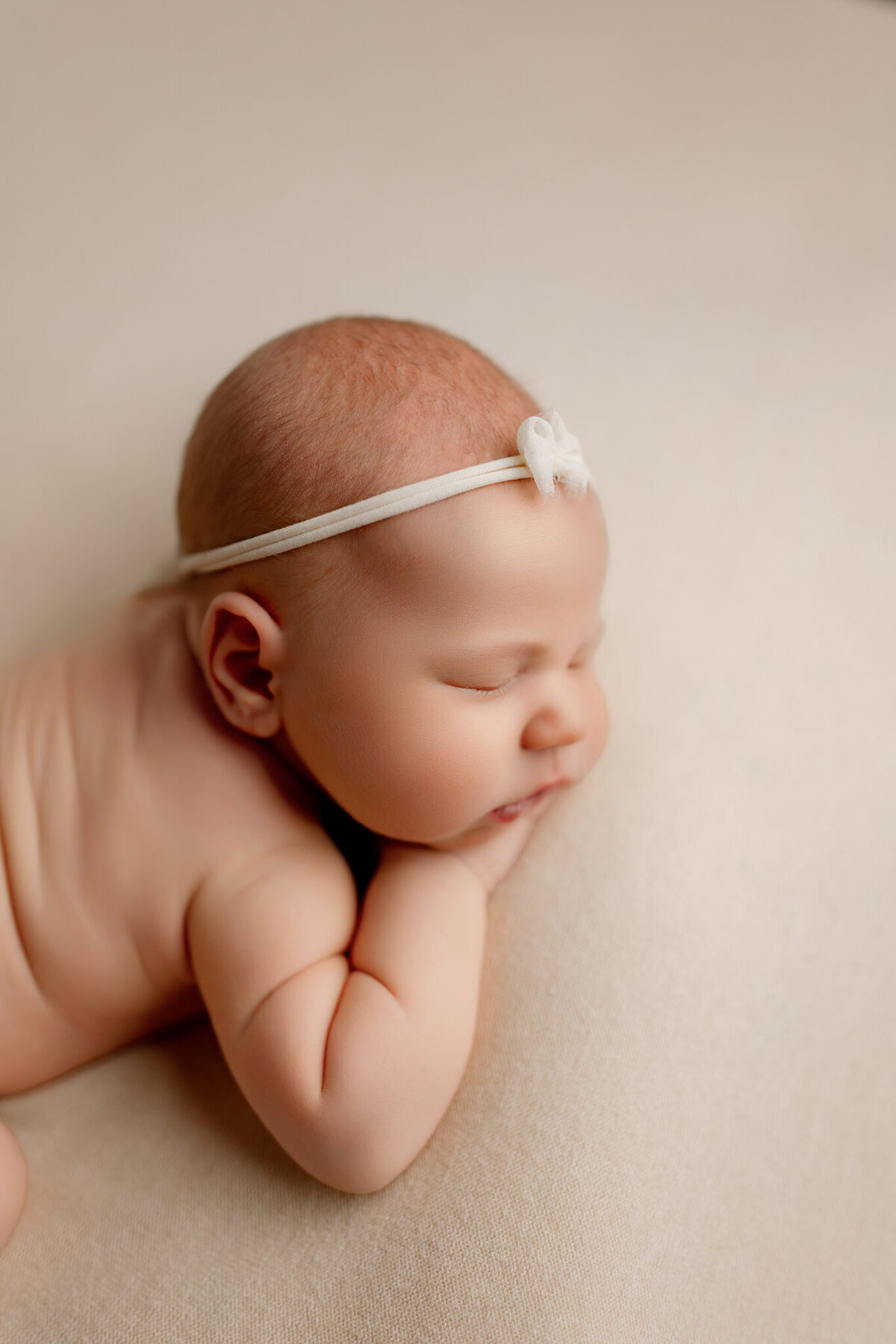 best Fayetteville AR newborn photographer, newborn portraits Cave Springs, best newborn photographer Tontitown AR