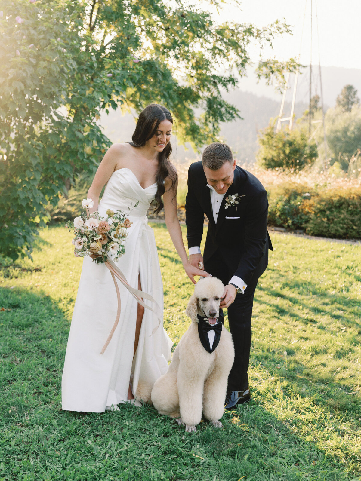 tin-roof-barn-wedding-best-washington-photographers-the-tenneys-23