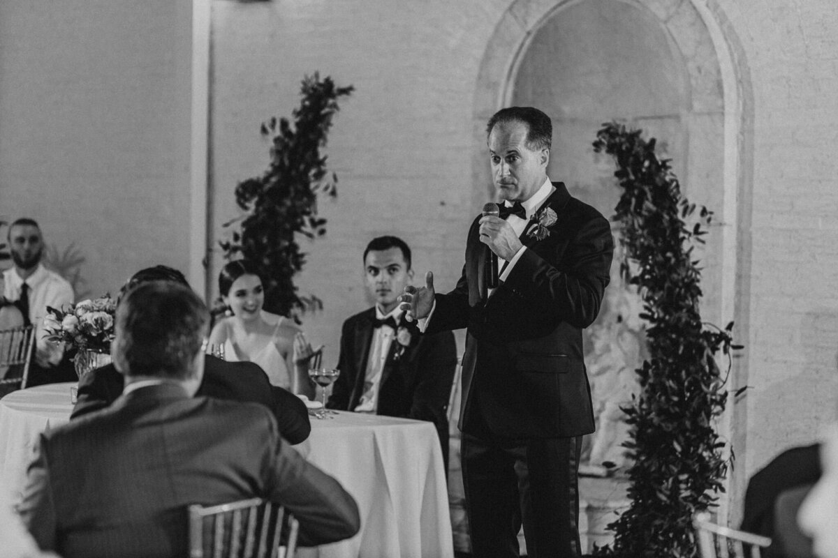 WELLING-FLORES.Wedding.EngineersClub-rcptn-92