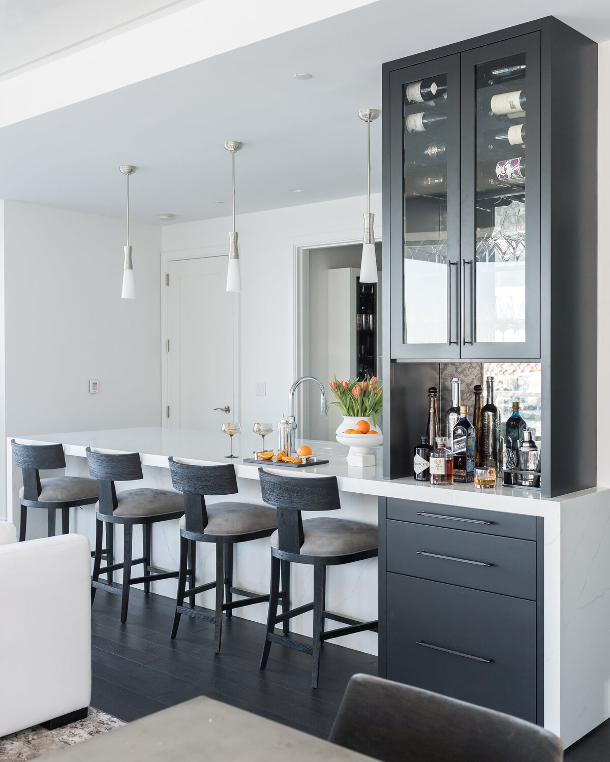 seaport-condo-modern-kitchen-bar-design