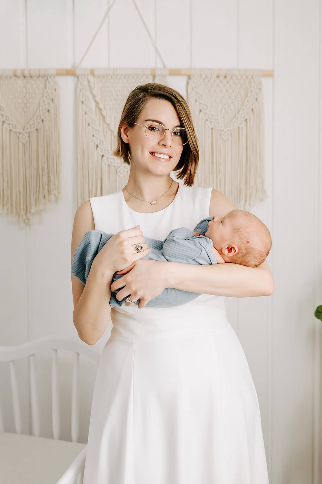 greensboro-newborn-photographer-lifestyle-studio-101