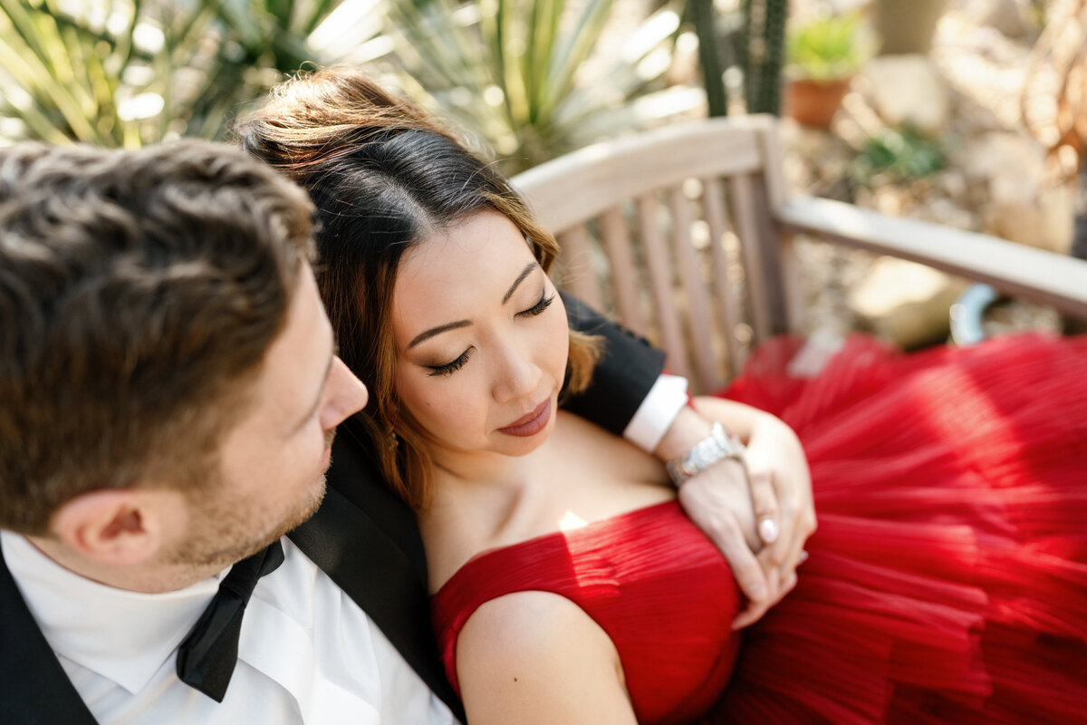 Aspen-Avenue-Chicago-Wedding-Photographer-Grace-and-Ivory-PressRoom-bryjeanartistry-Editorial-tamara-holden-Garfield-Park-Conservatory-ECBG-Cake-FAV-21