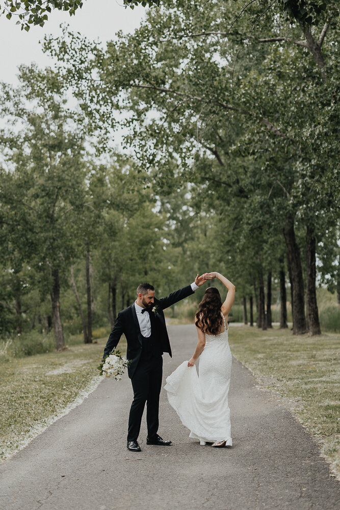 Plaza Rive-Sud Wedding - Emma Persi Photography-20