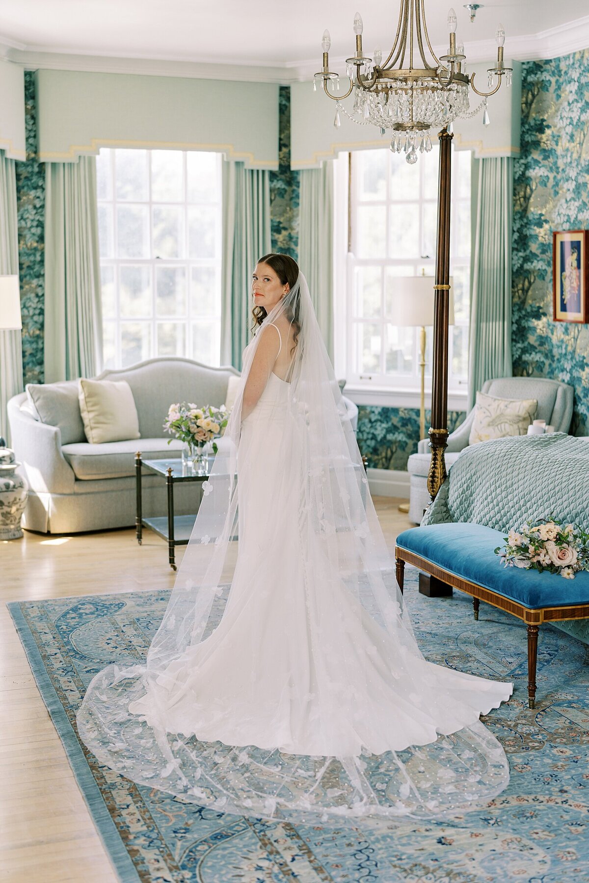 Chicago-Detroit-Catholic-Wedding-Photographers-_0023-1