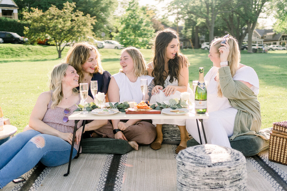 Picnic-North-Glamping-Minneapolis-Glamping-Minnesota-Camping-Bachelorette-Party-Minneapolis-Minnesota-Wedding-Photographer-2021-Rachel-Elle-Photography-105