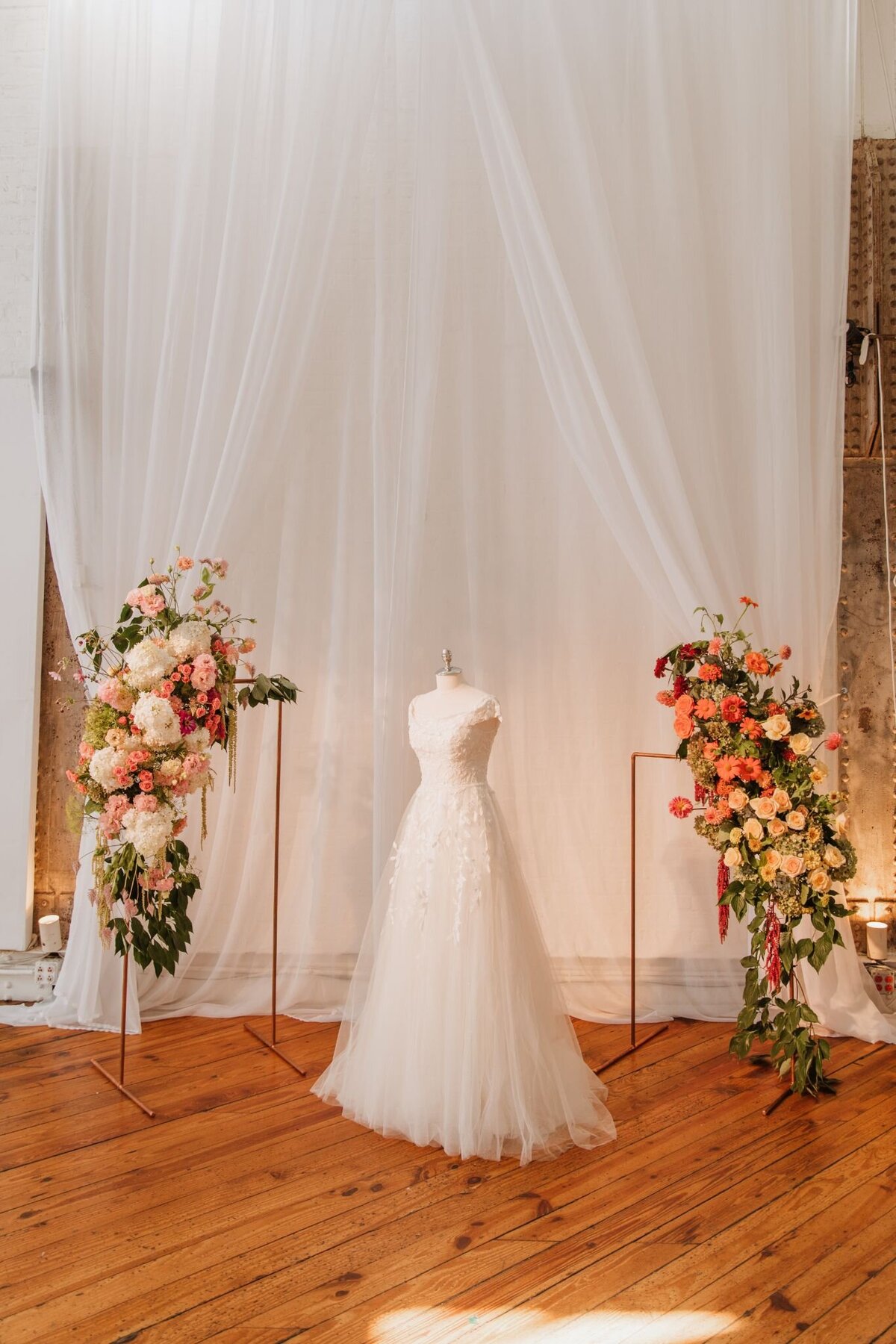 old-city-wedding-stroll-2022-02