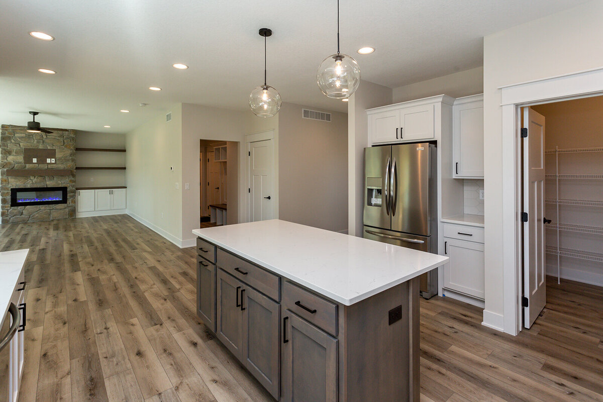 156 crossroads ct-19