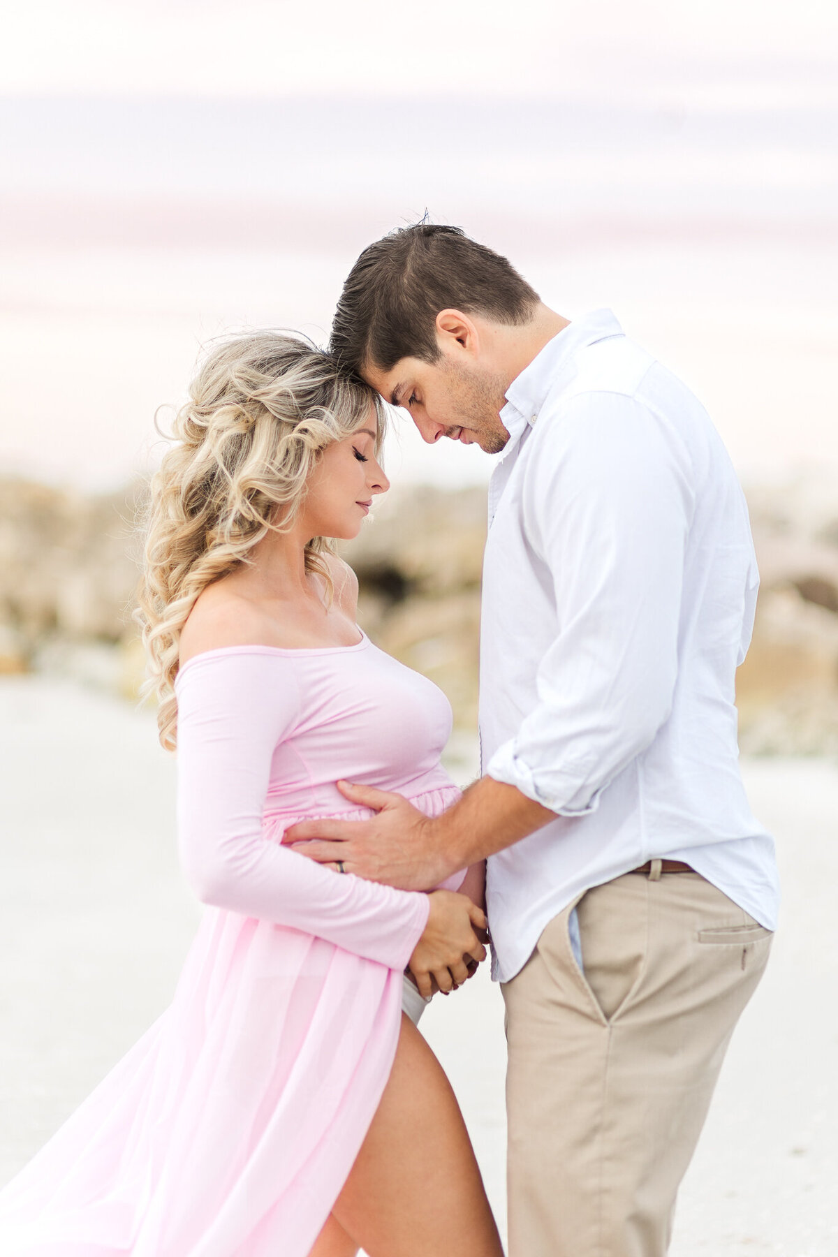 maternity-photos-pink-dress-on-beach-55