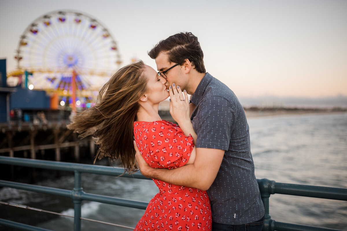 RD-Santa-Monica-Pier-Engagement-Photography-27