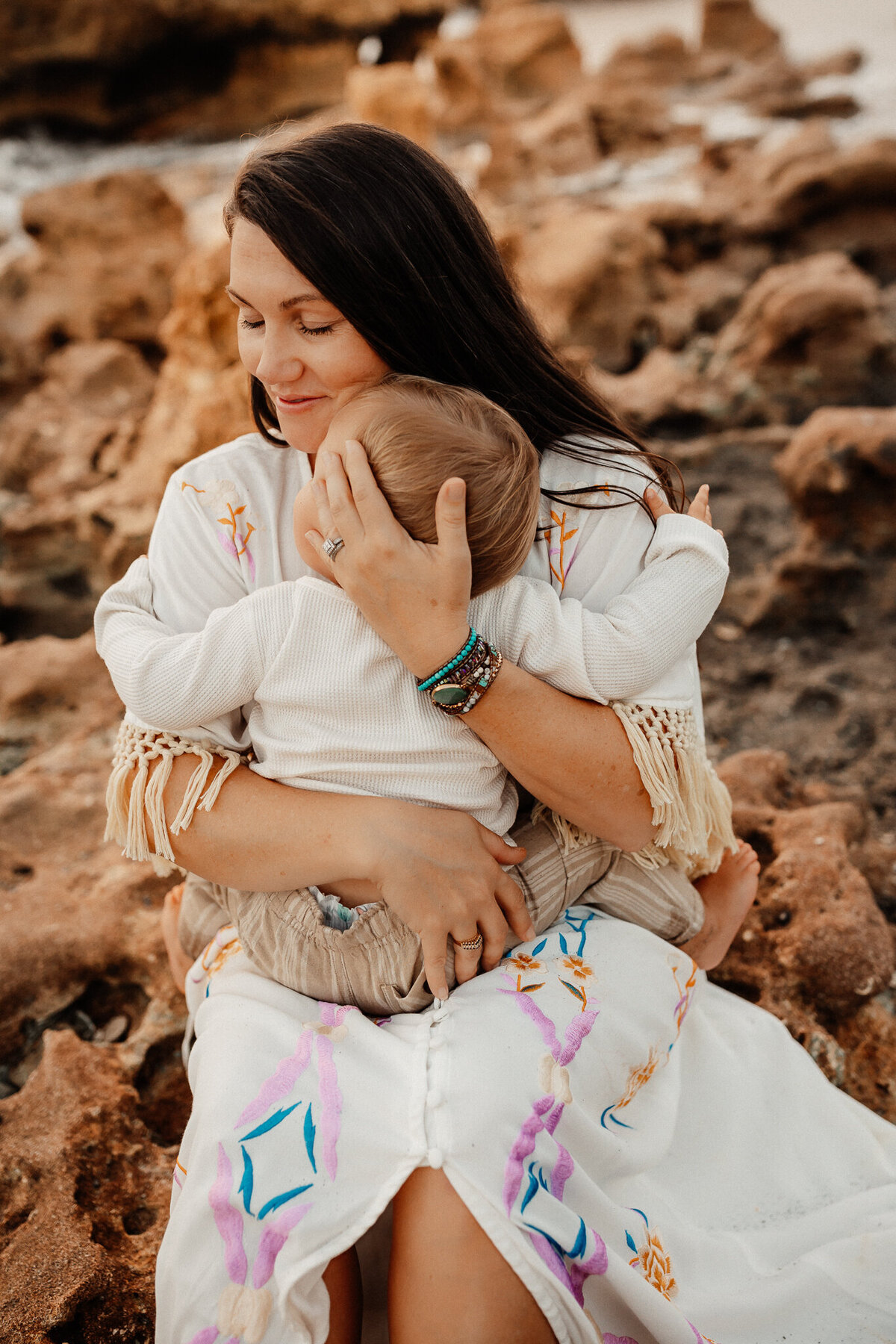 TARA MATERNITY 2025-39
