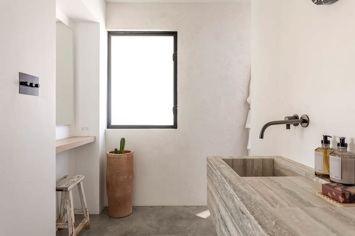 le-chacuel-airbnb-bathroom-5