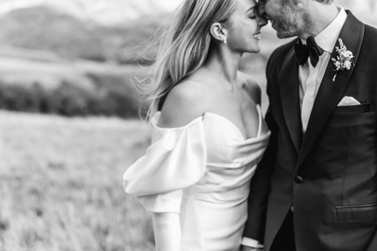 AbieLivesayPhotography-TellurideWeddingPhotographer-SoireeTelluride-TellurideGoldenLedge-MaggieTucker-1310-2