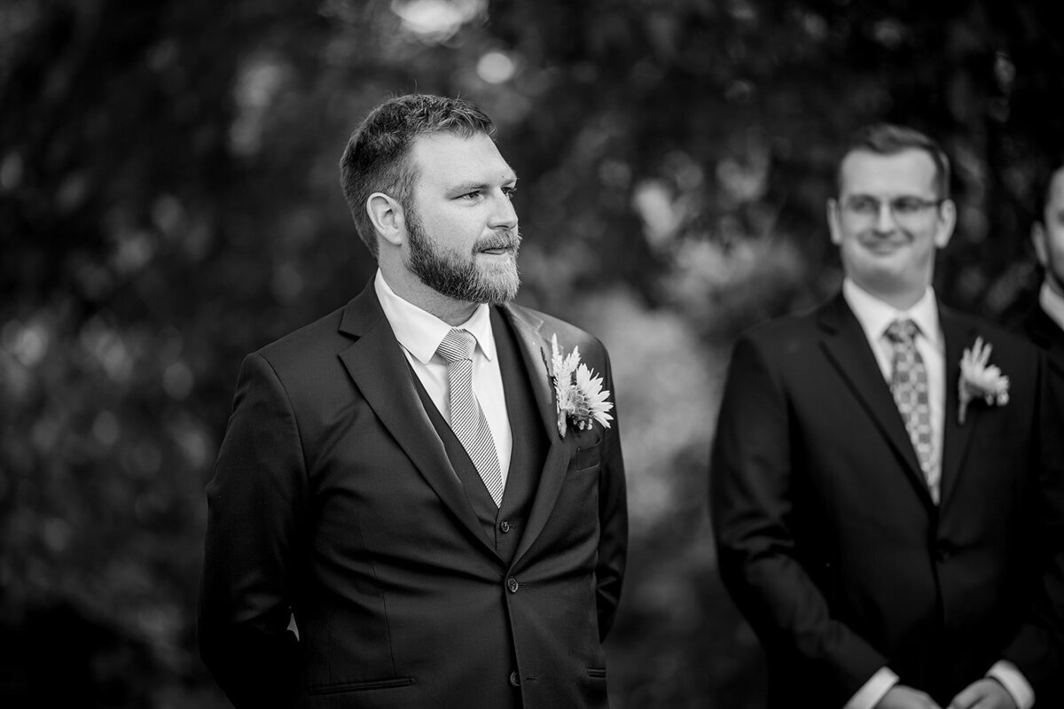 Katelyn and Brendon - MommaPenguinPhotography-157