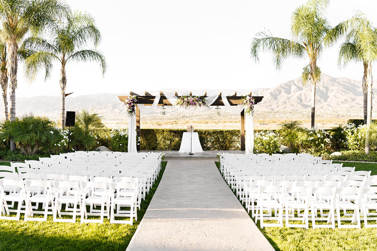 The Grove Redlands 8