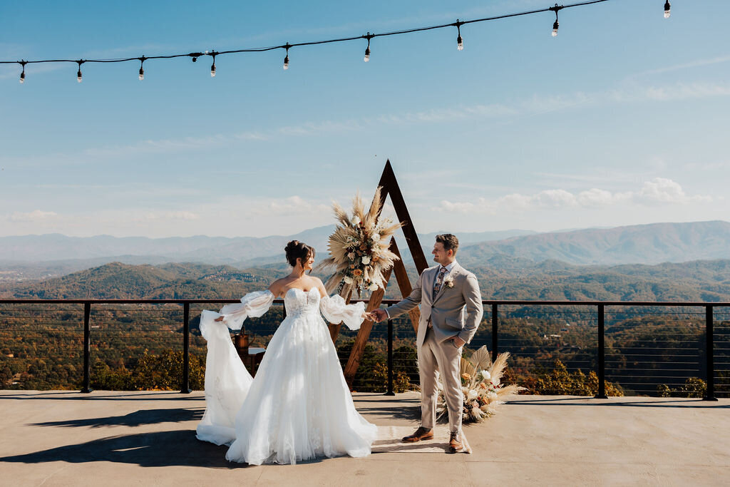 destination-wedding-venues-smoky-mountains-tennessee-539