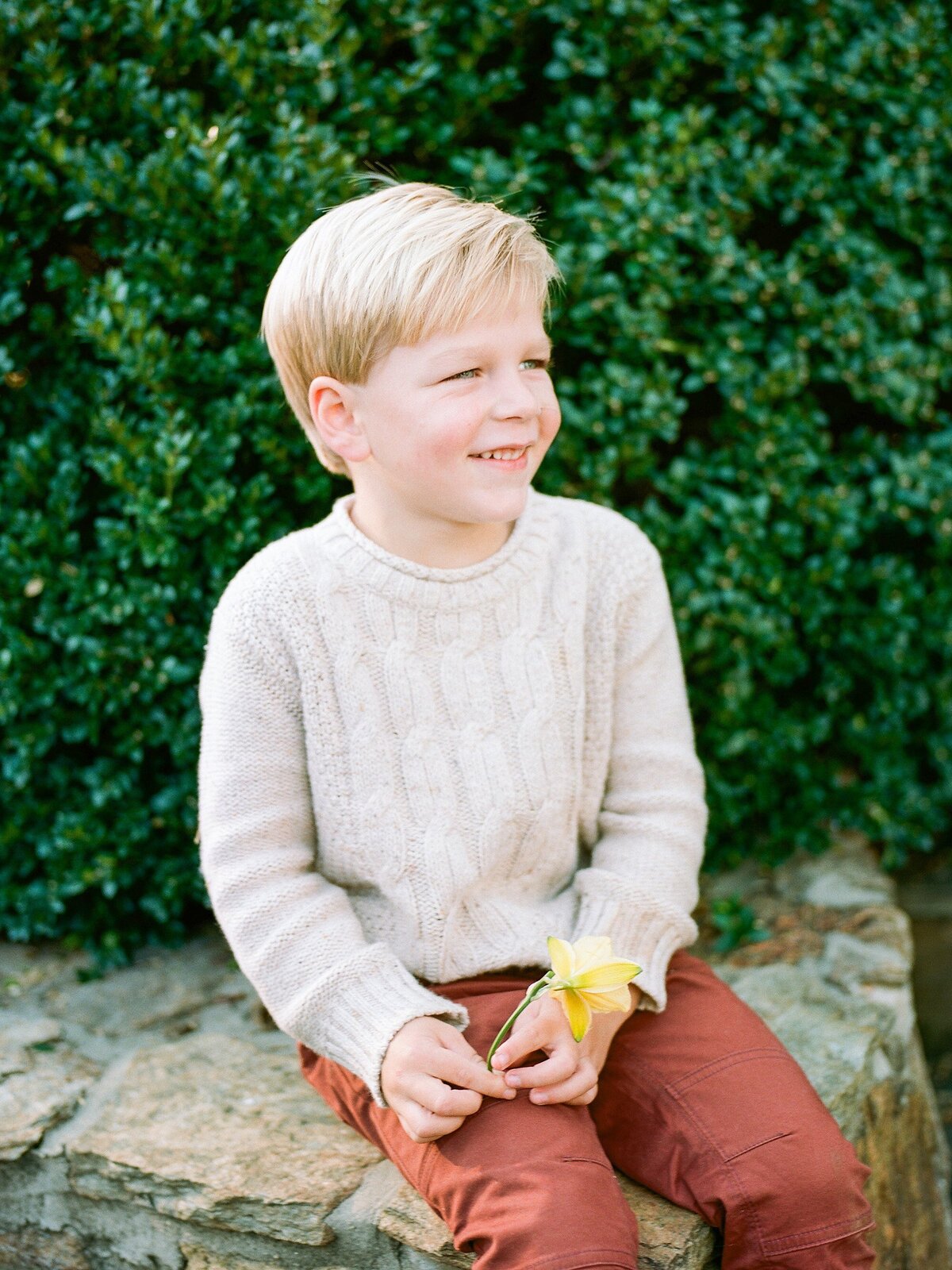 fall-family-photos-at-home-crozet-virginia-amy-nicole-photography-0095