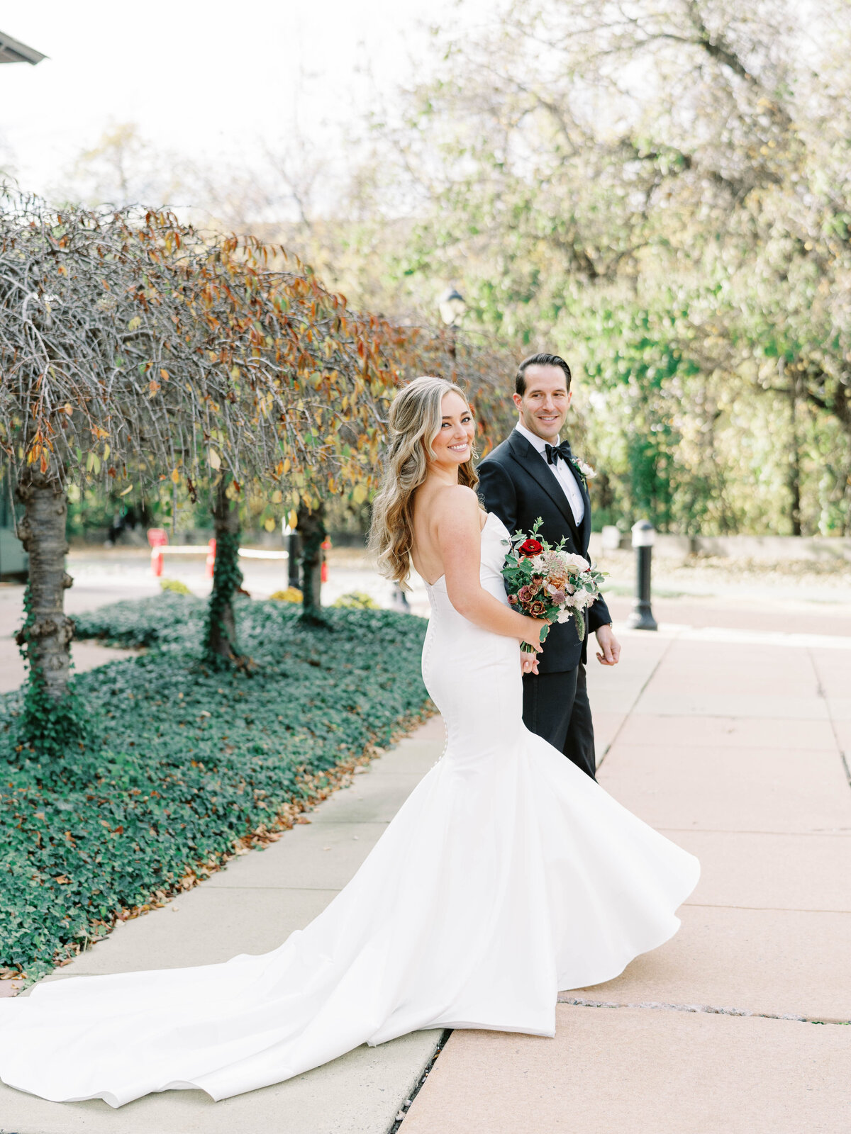 Phoenixville-Foundry-Romantic-Fall-Wedding-Photographer-Bride-Groom-Photos45