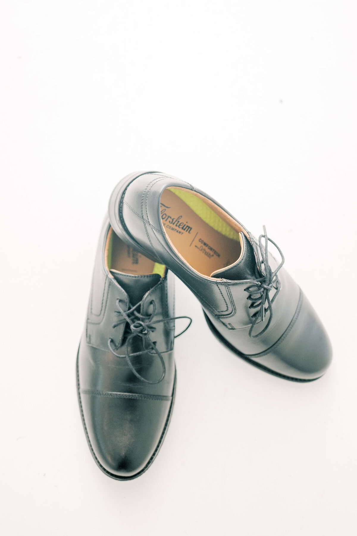 Fort Worth Wedding Photographer  DFW Photographer Rae De Lain Weddings Light and Airy (105)