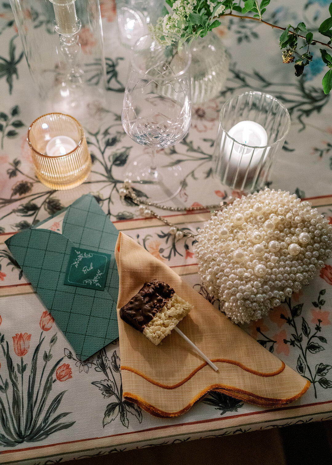 KathleenRob5-3-25GlenstoneGardenVA-VickiGraftonPhotography-1359