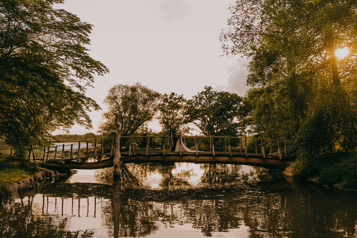 Captains Wood Barn Caley Photography Essex Wedding Photography -15