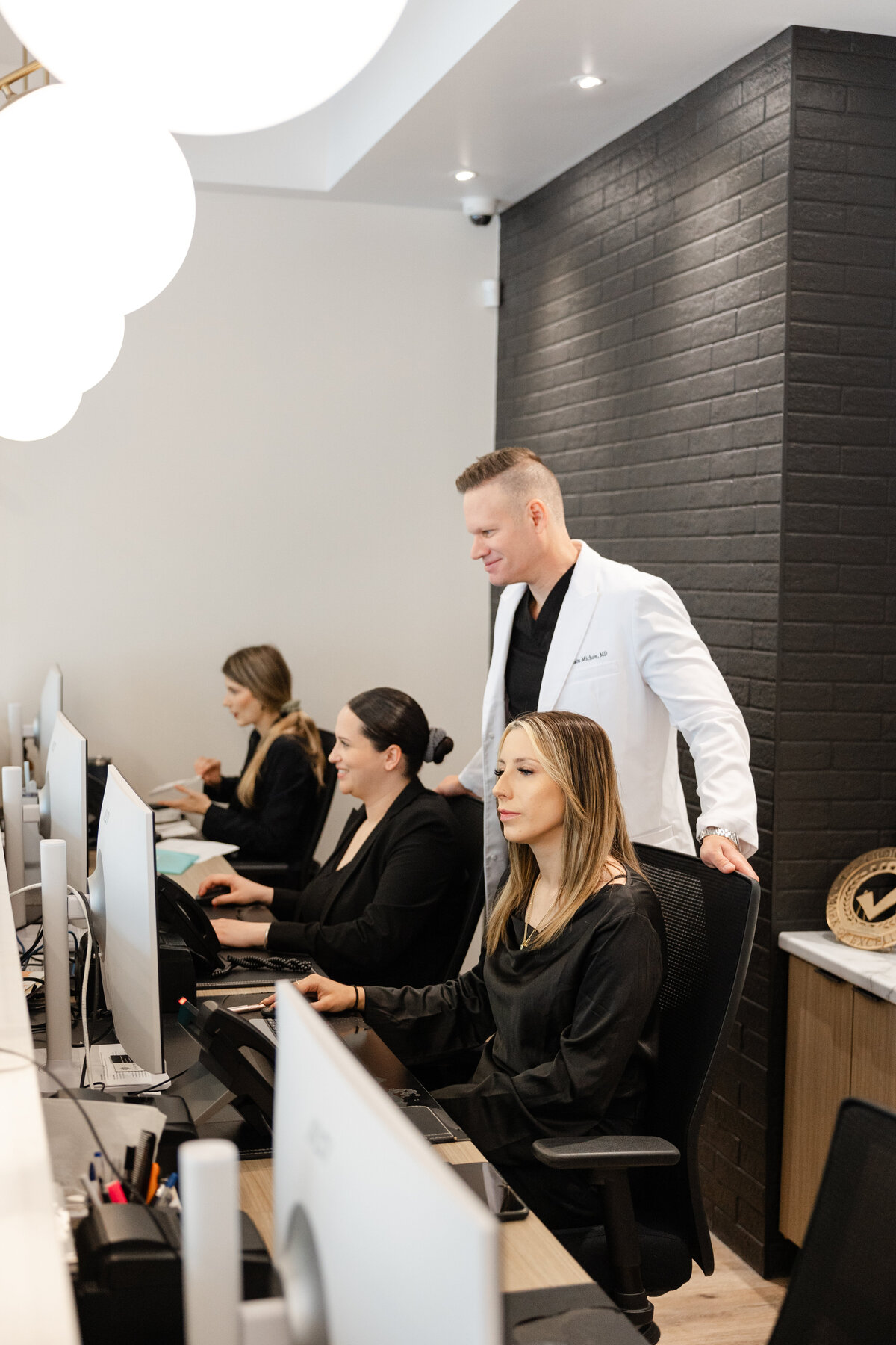 Project Skin - Front Desk-15