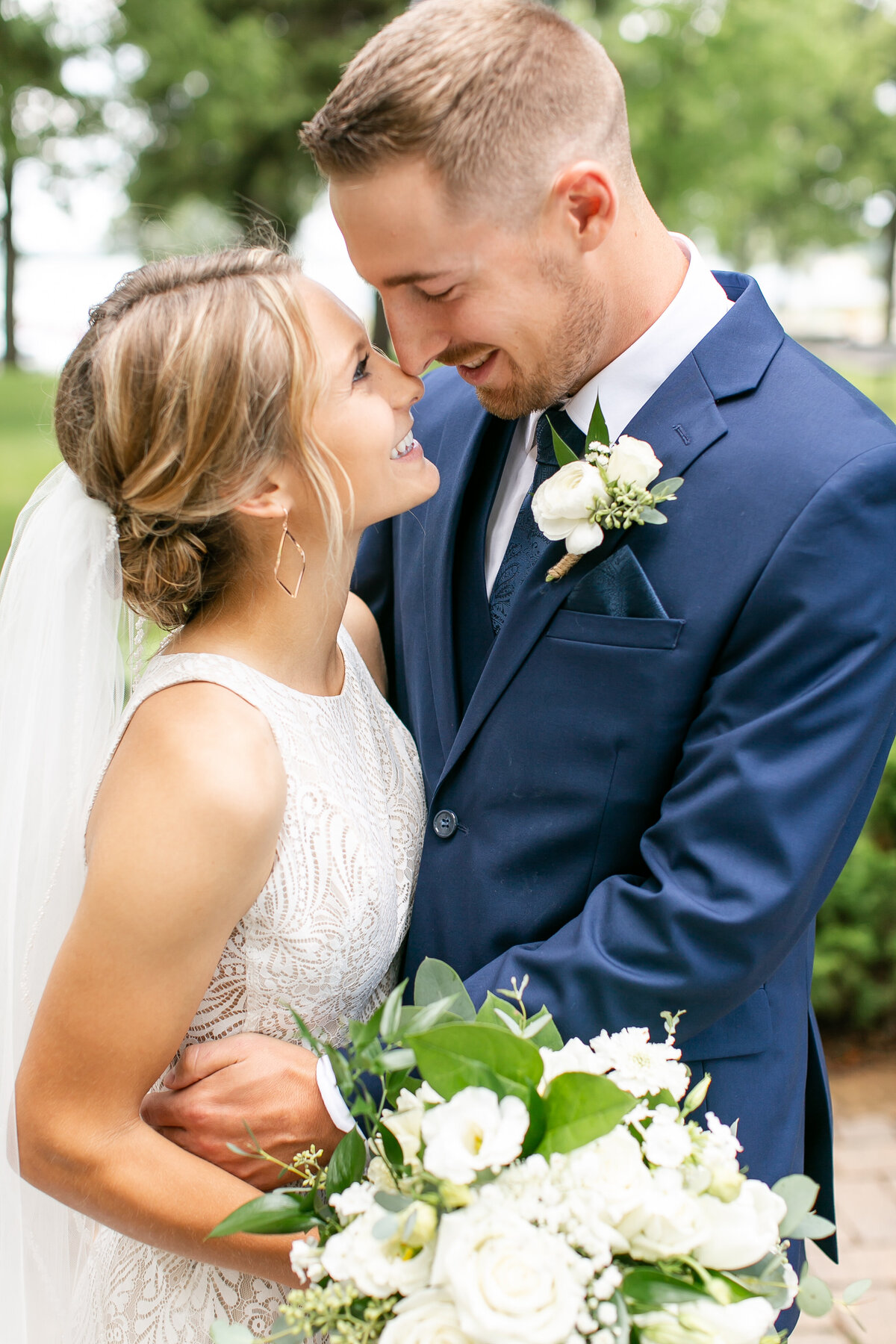 Abby-and-Brandon-Alexandria-MN-Wedding-Photography-JA-24