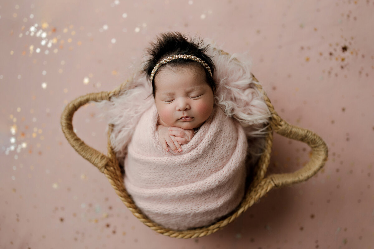 newborn in kalispell  photographer studio