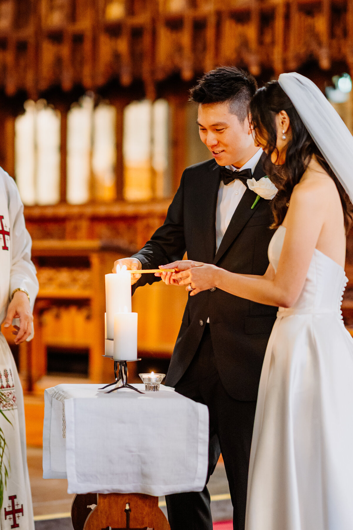 St Johns Cathedral Wedding - Catherine and Bryan - Sneak Peeks-13