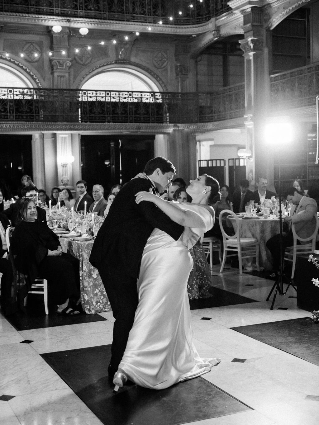 NikkiSanterre_EastCoastLuxuryWeddingPhotographer_PeabodyLibraryWeddingNouvelleEvents_Emily&Daniel-84