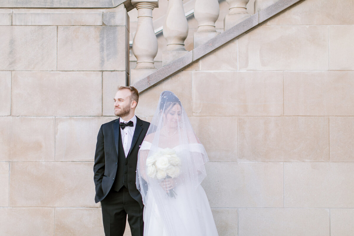 1187 Pascale and Nicolas NAC OBorn Room Wedding Downtown_Ottawa_Photography by Emma