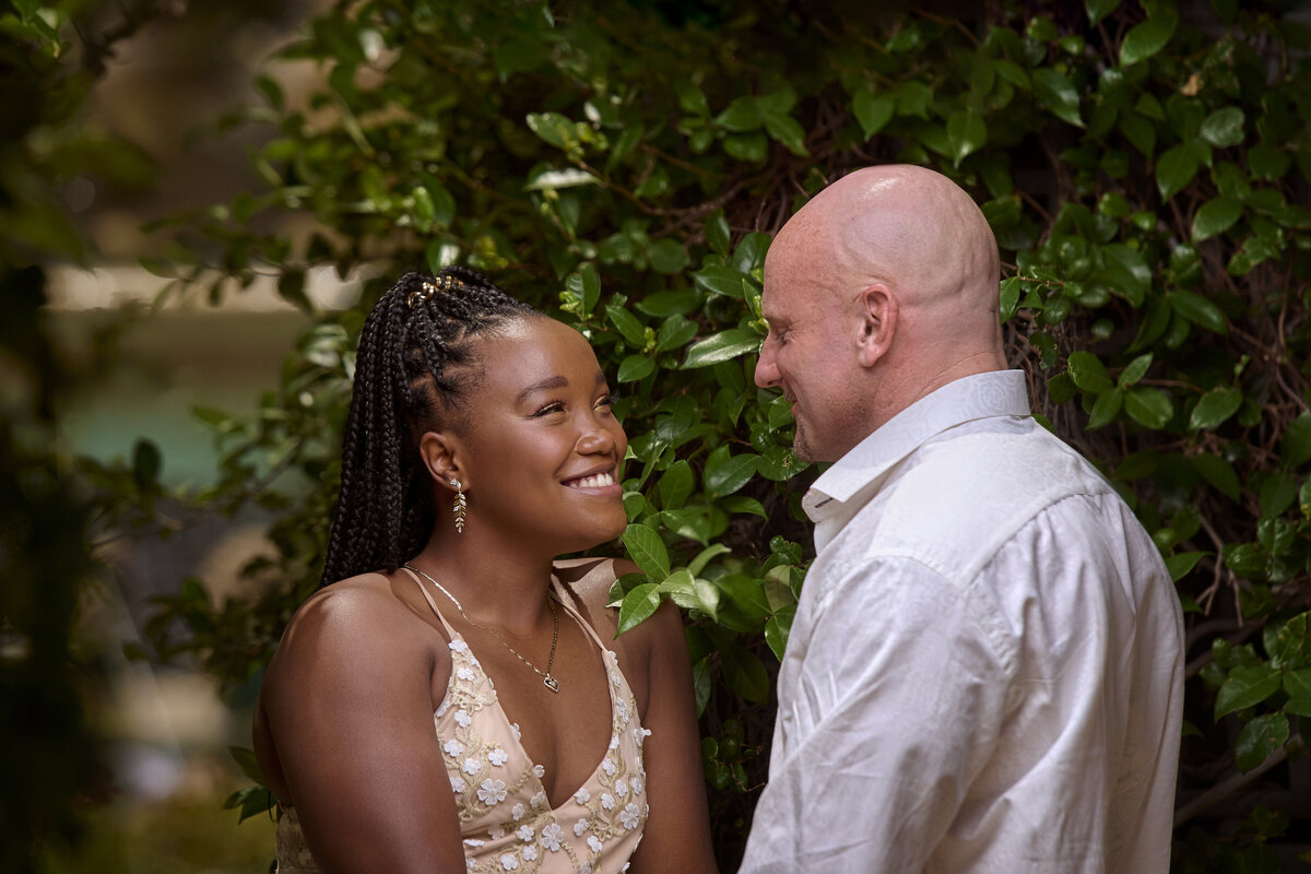 lincoln-nebraska-engagement-bride-groom (19)