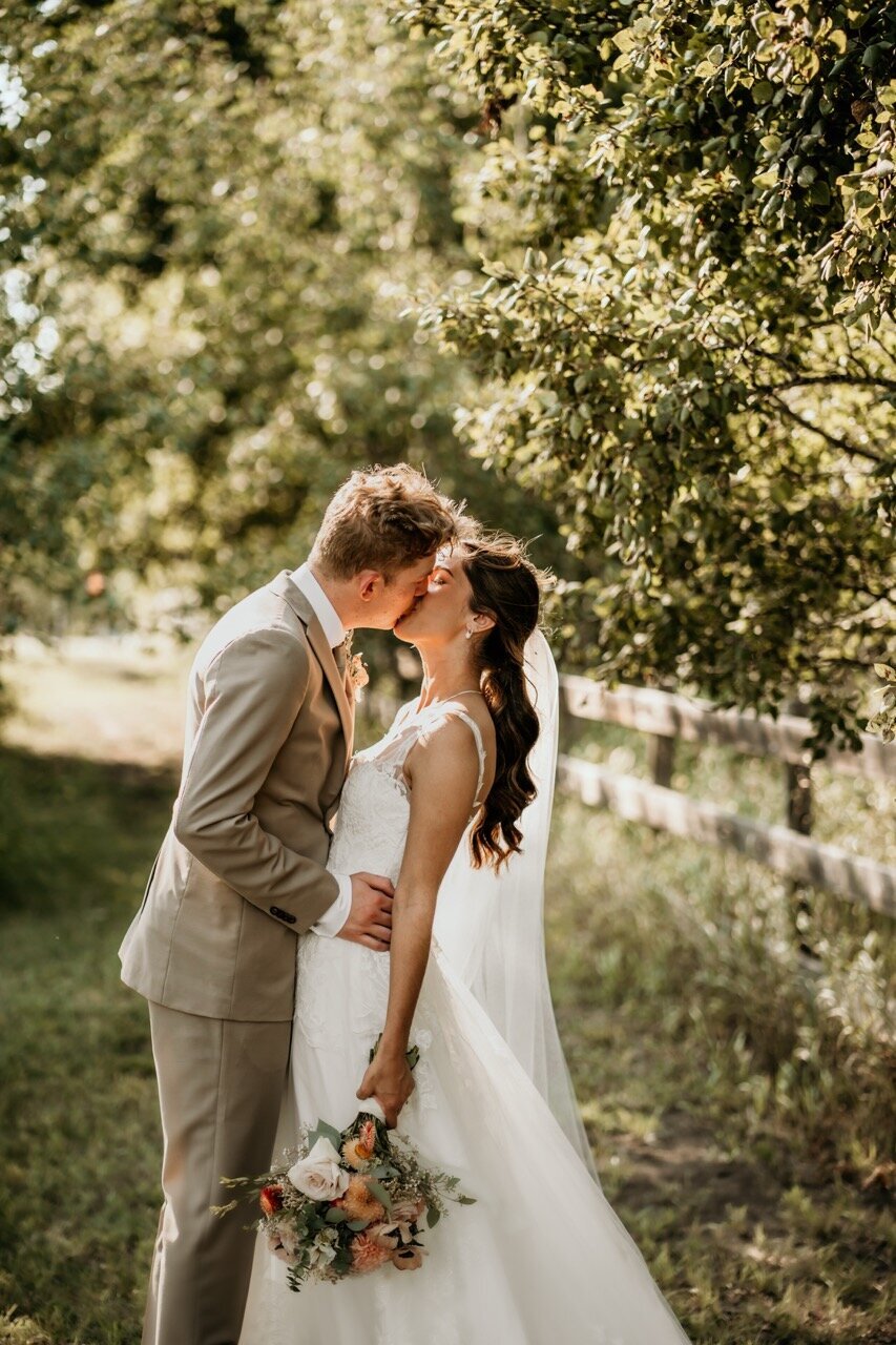 Wedding Venue Near Calgary and Edmonton 84 Large 11.02.45 AM