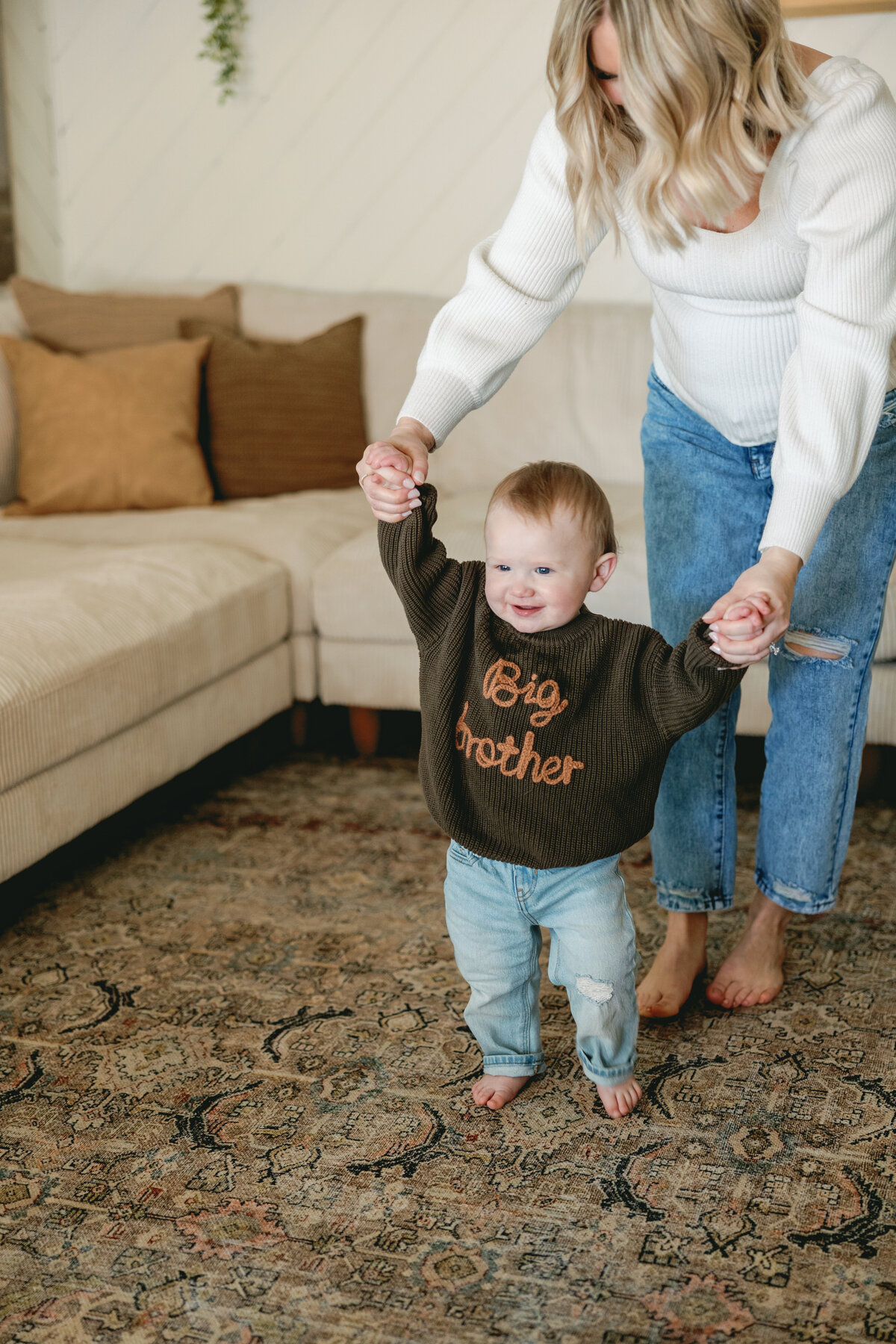 pregnancy-announcement-lifestyle-session-16