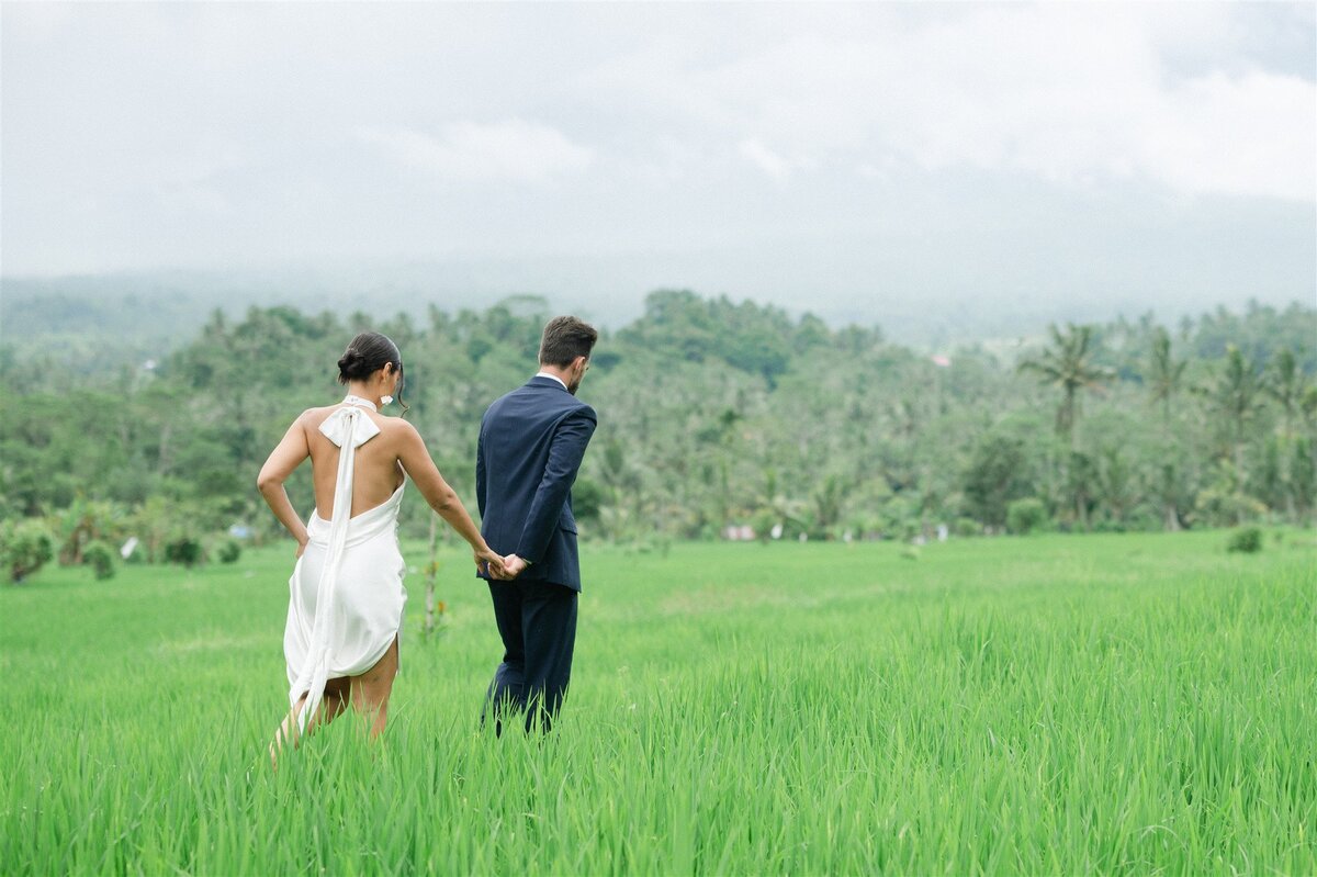 studio-dukesa-amy-huang-fine-art-destination-wedding-film-photography-showit-design-partner-bali-hideout-6