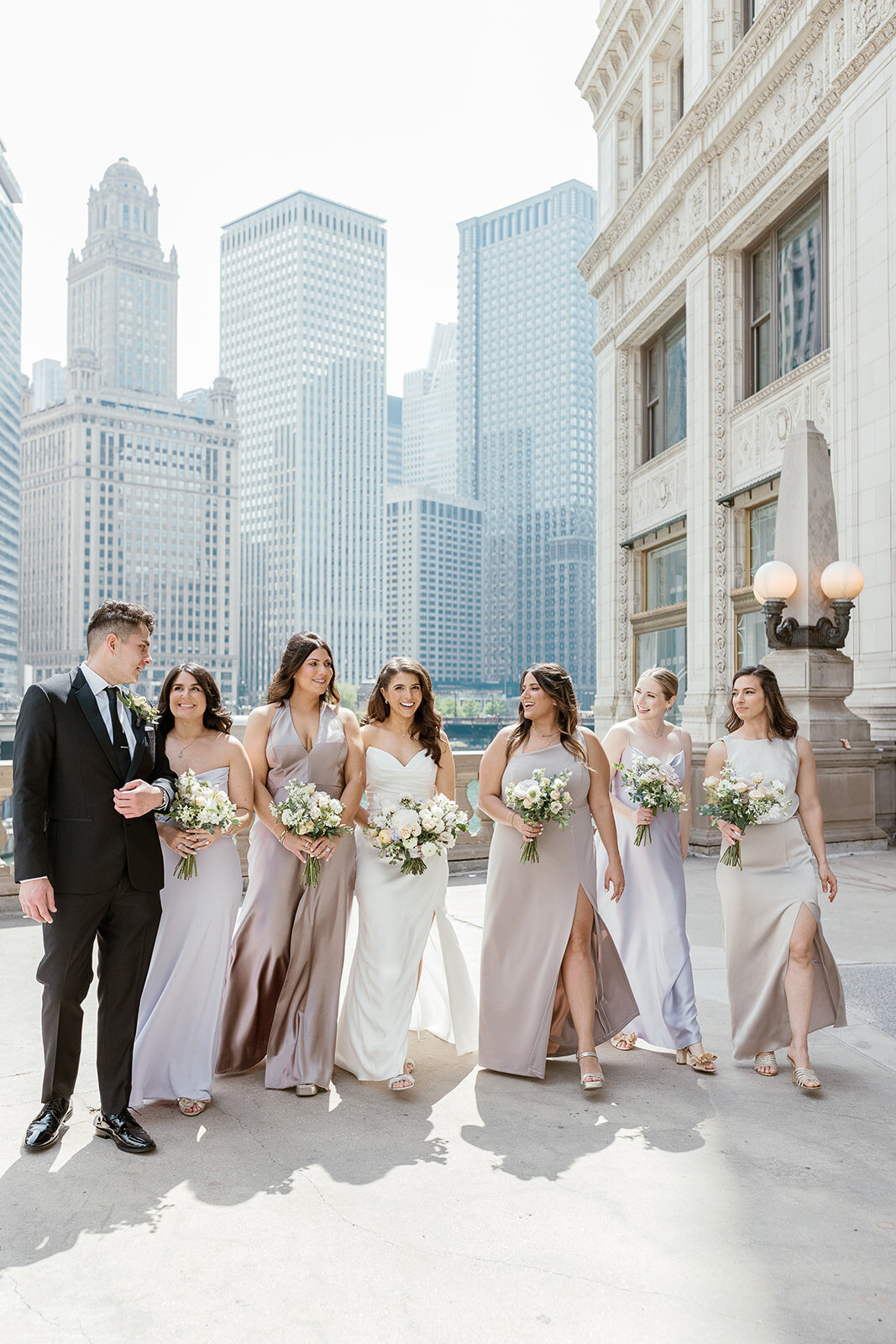 Courtney_Davidson_Photography_Rockwell_on_the_River_Chicago_Wedding_03