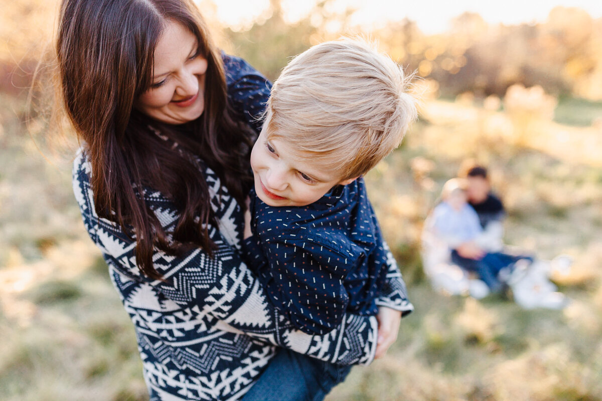 Guelph-Family-Photographer-232-344