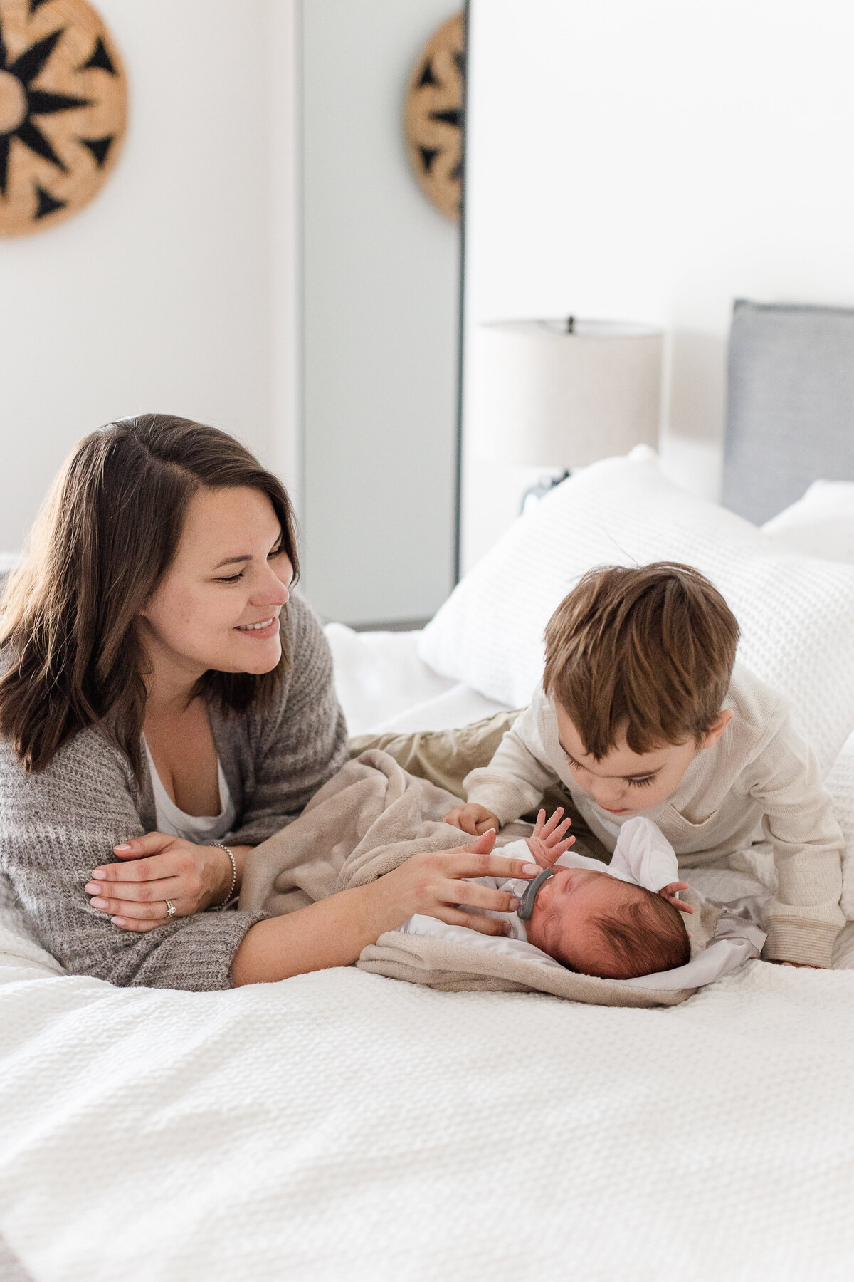 Graham newborn sneak peeks. Bella Faith Photography 25