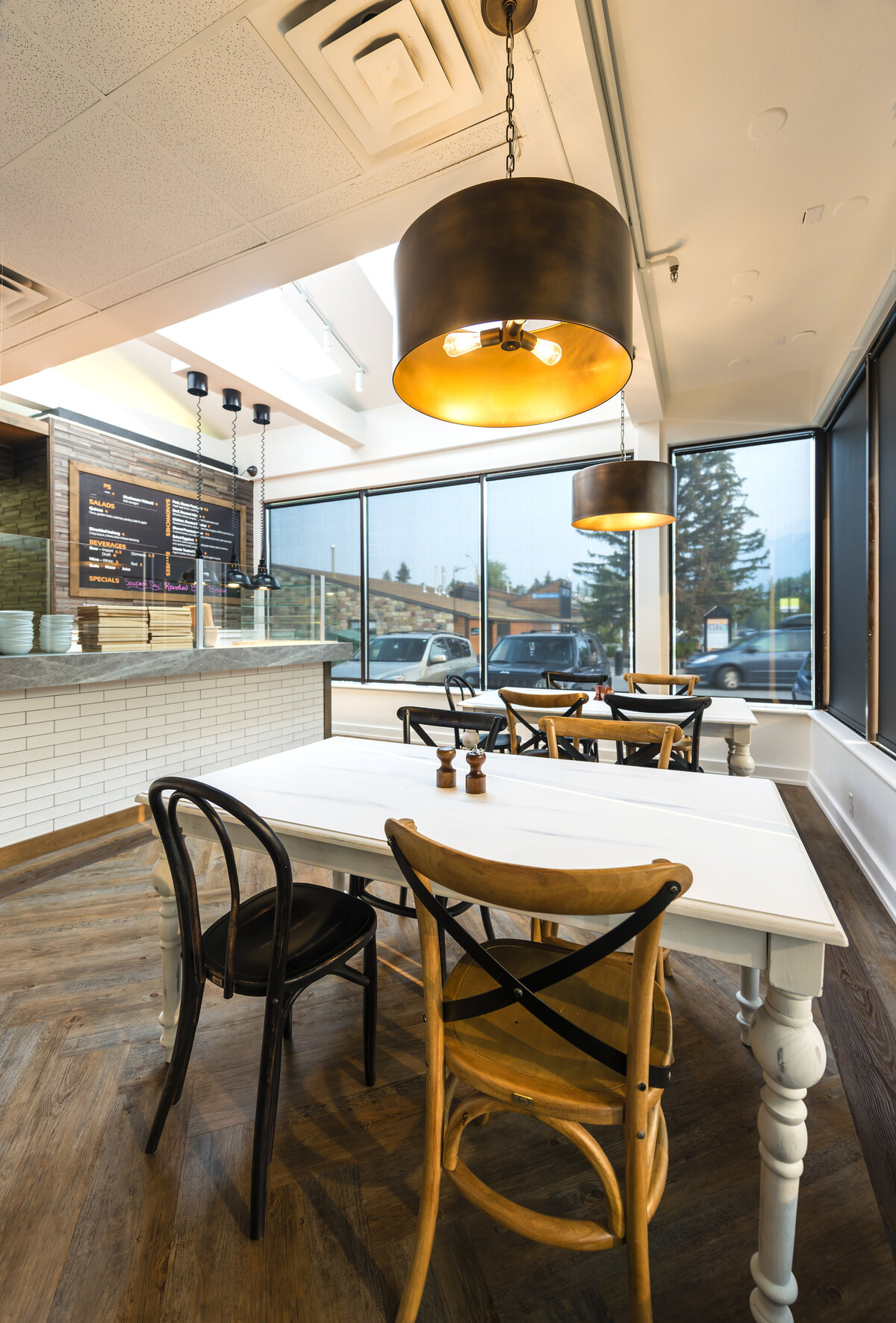 restaurant-interior