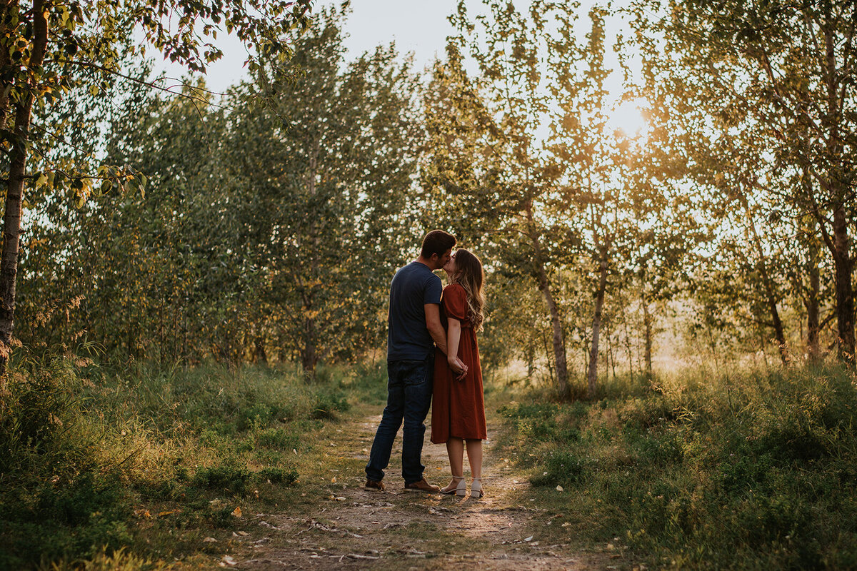 engagement photography alberta