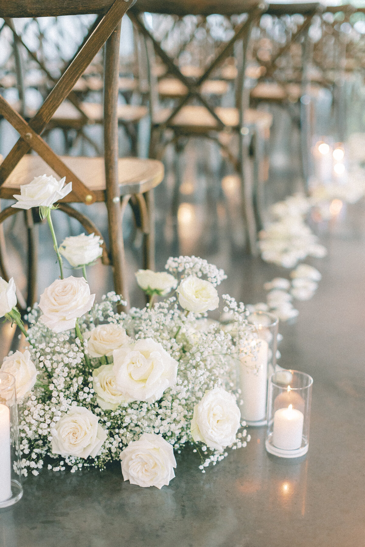 crimson-lane-ada-ohio-1_Frances_Floral_Design_Wedding_Flowers_Ohio