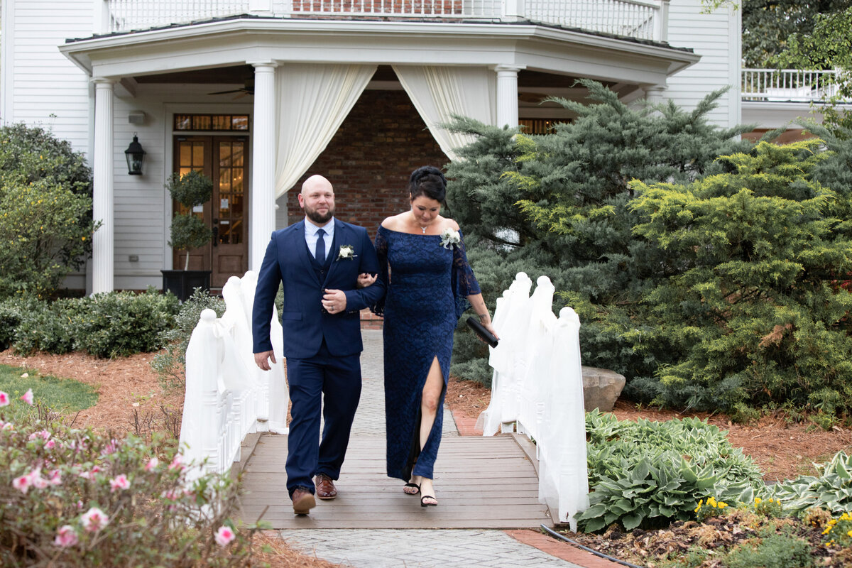 Carl-House-Auburn-GA-Wedding-Bridal-Party-Processional-Outdoor