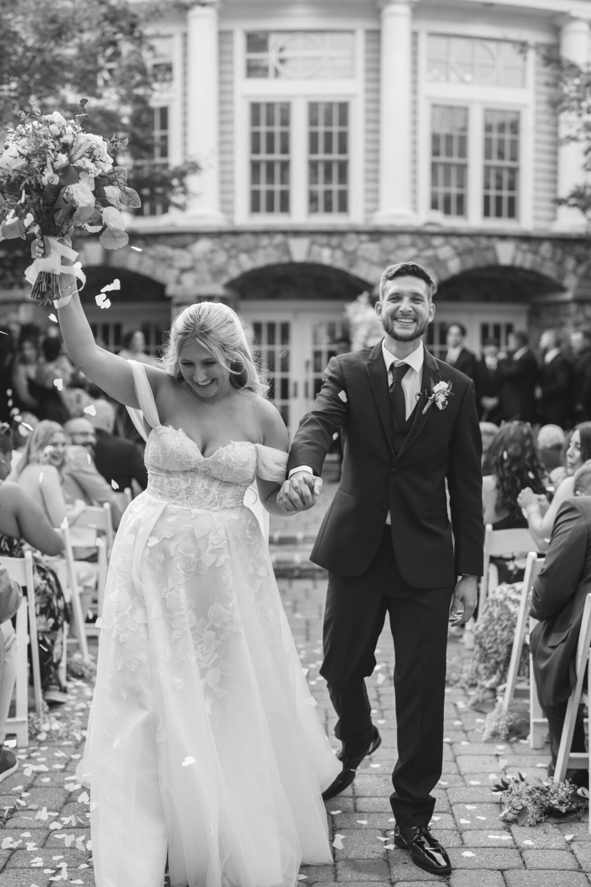 Kylie+TommyOldeMillInnWedding-135