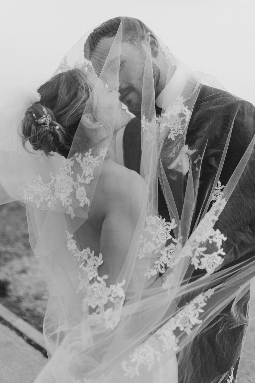 Annie Paige Photography Pennsylvania & Coastal New England Based Wedding Photography Engagement Light Airy Weddings East Coast Photographer29
