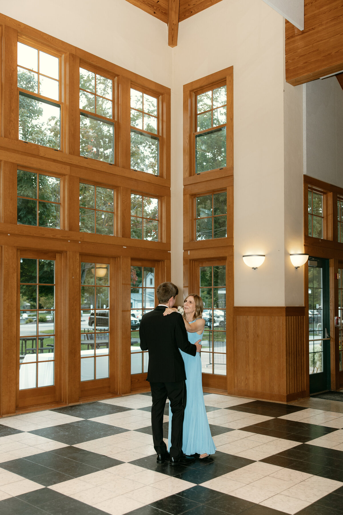 Abigail Anne Photography Colorado and Chicago Wedding and Couples Photographer — Portfolio Featured Story — Addy and Peter's Wedding 11