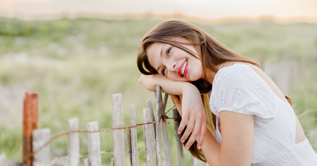 Anna Ryan senior portrait photo by South Shore senior portrait photographer Christina Runnals
