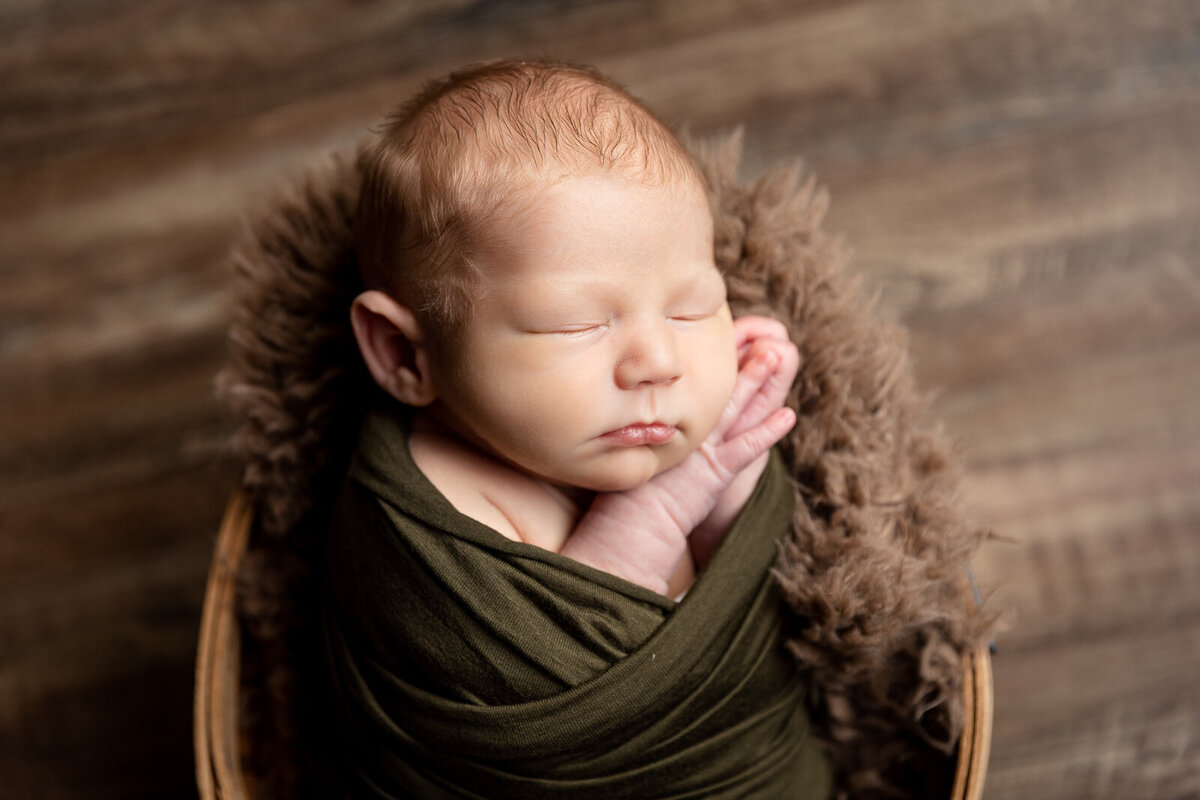 Newborn-Photographer-Illinois-Indiana-23