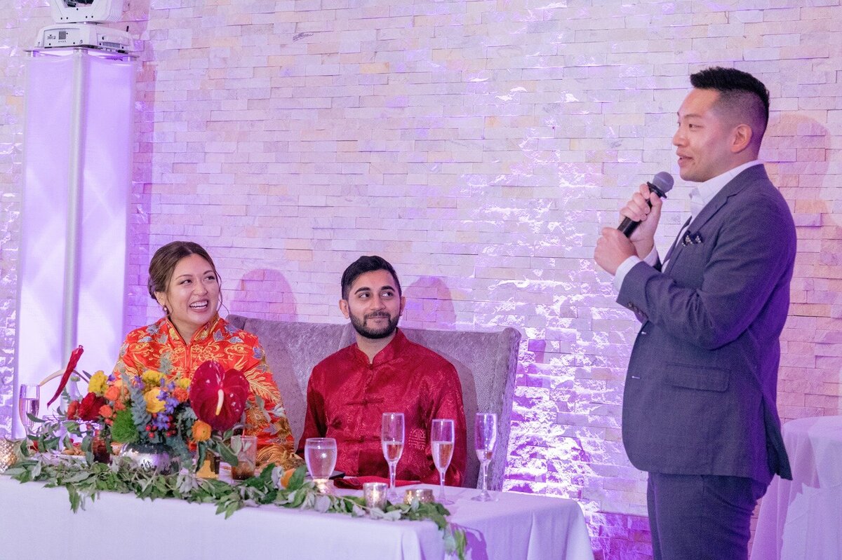 Indian-Chinese-wedding-Renaissance-toast-cake-cutting-2