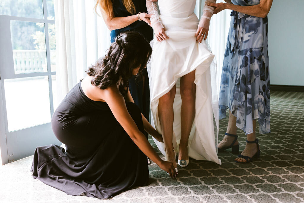 GettingReady-KathyDeNinnoPhotography106